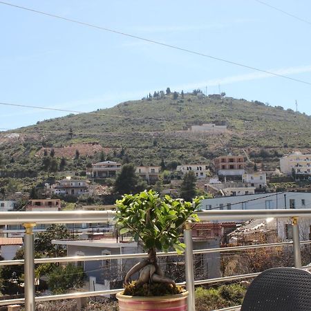 Leva'S Apartments Sarandë Esterno foto