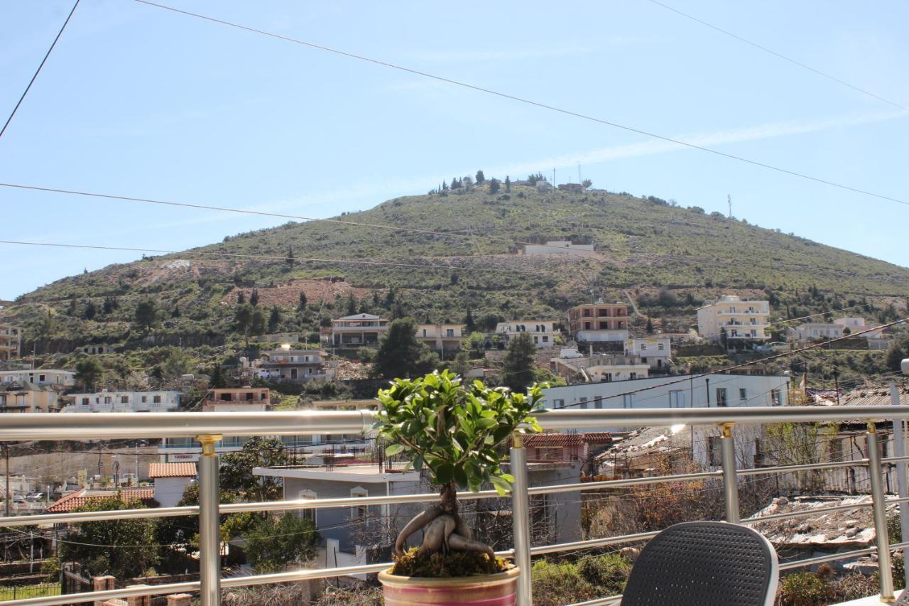 Leva'S Apartments Sarandë Esterno foto